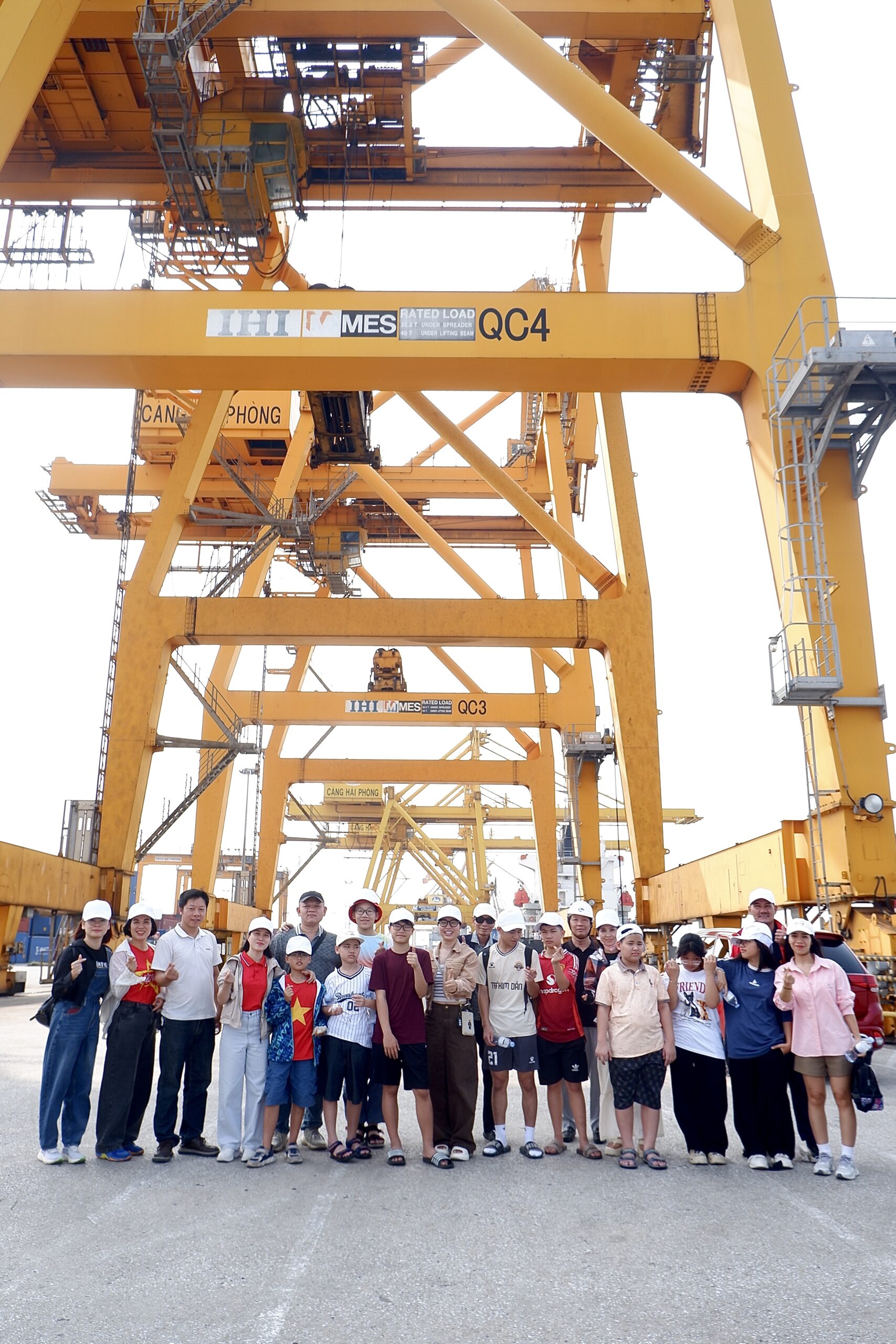 TỔNG KẾT CHƯƠNG TRÌNH TRẢI NGHIỆM NGHỀ THÁNG 4: LOGISTICS & CẢNG BIỂN